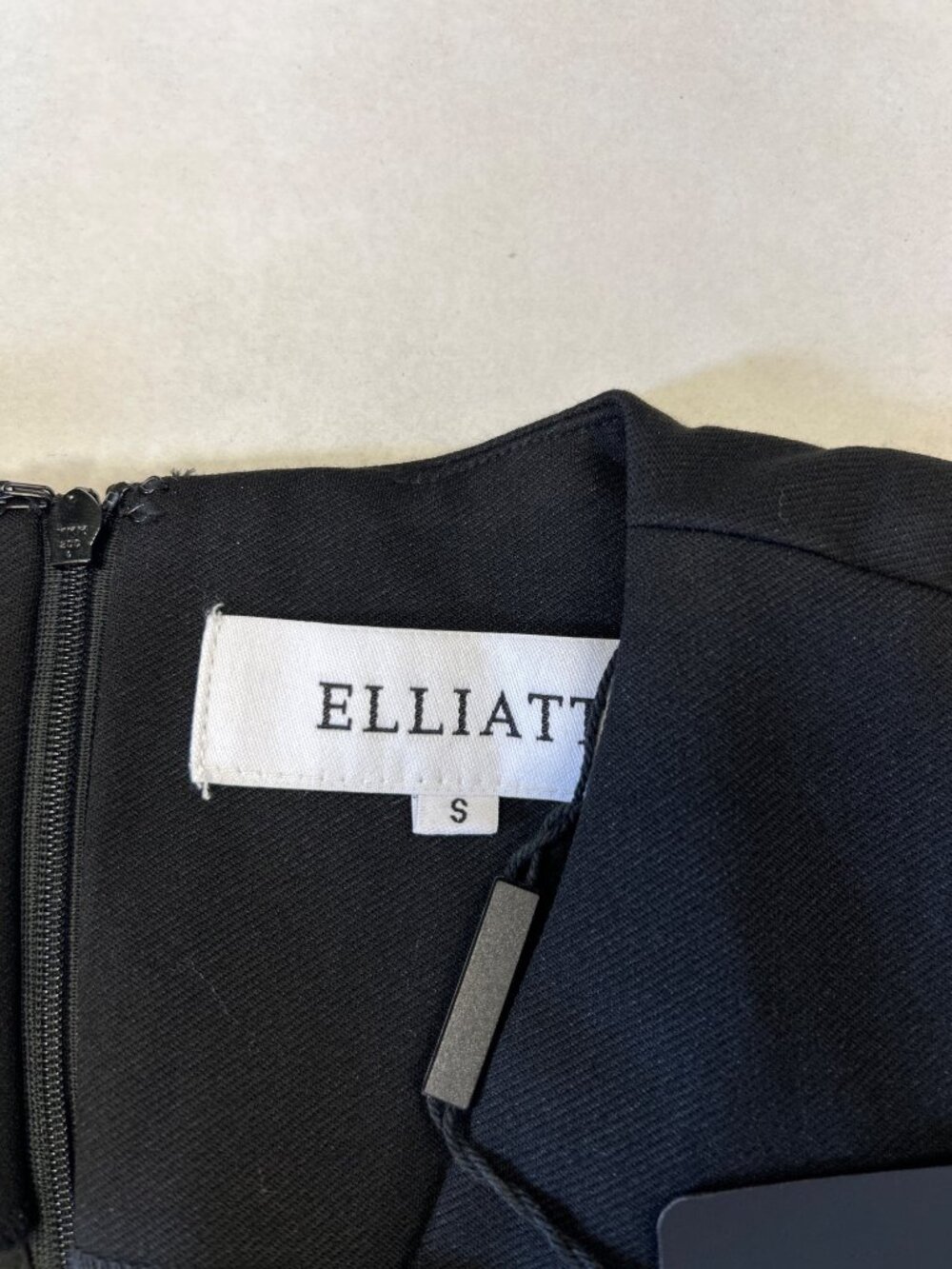 ELLIATT Zahara Gown Black Size Small NWT - Picture 10 of 12